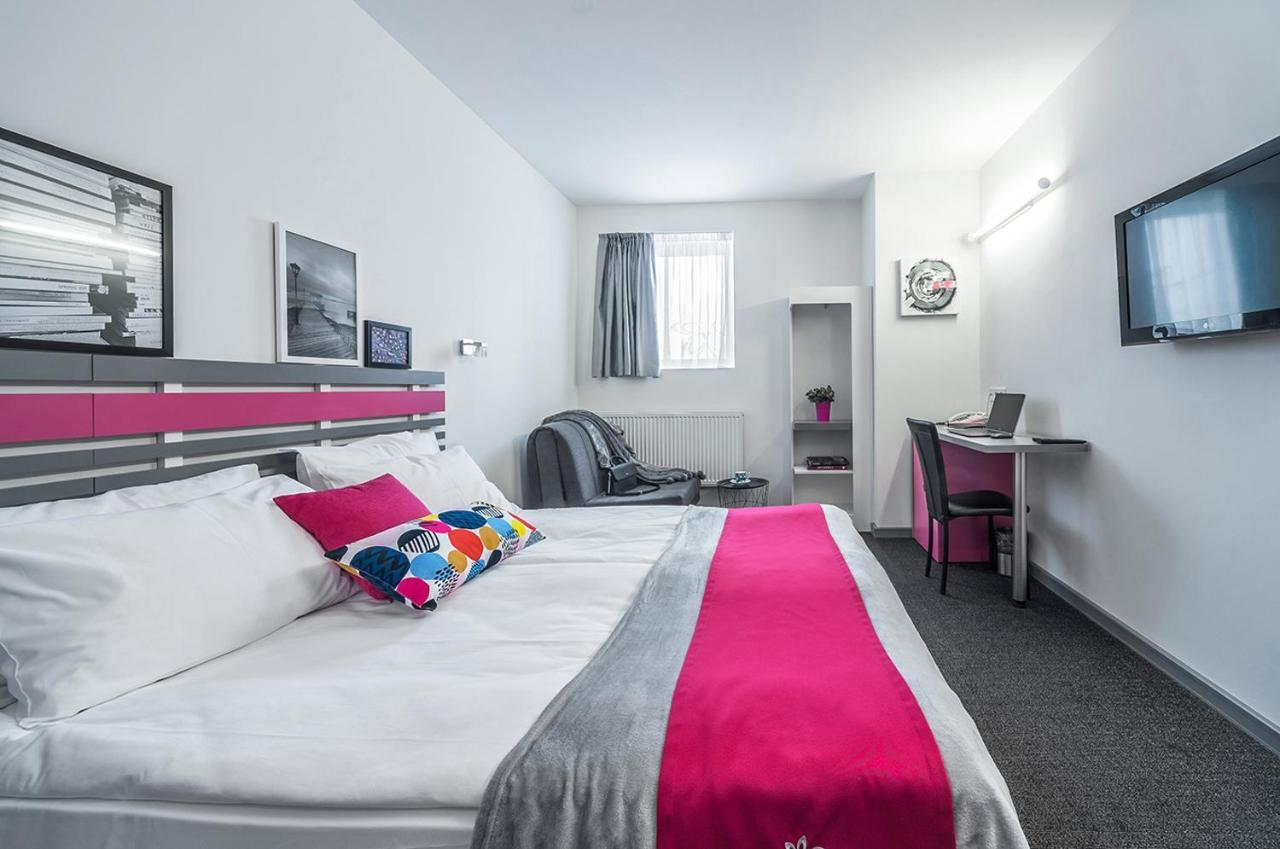 Amarant & Conference Halls By Chm Hotel