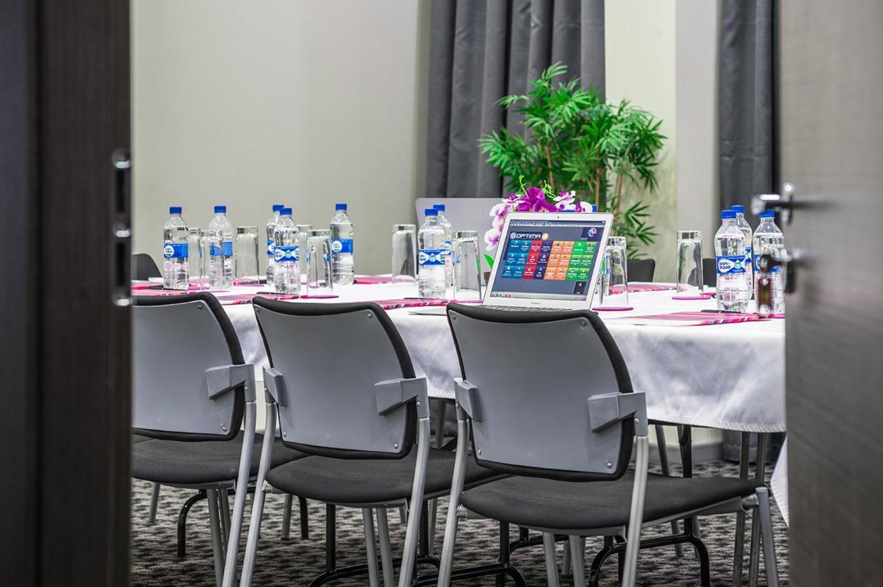 Hotel Amarant & Conference Halls By Chm Kyiv